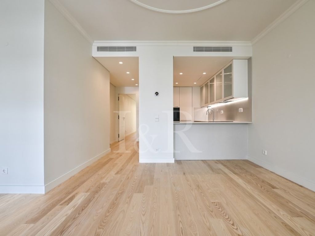 Appartement de luxe à vendre à Lisbon, 930 000 €, Photo 1