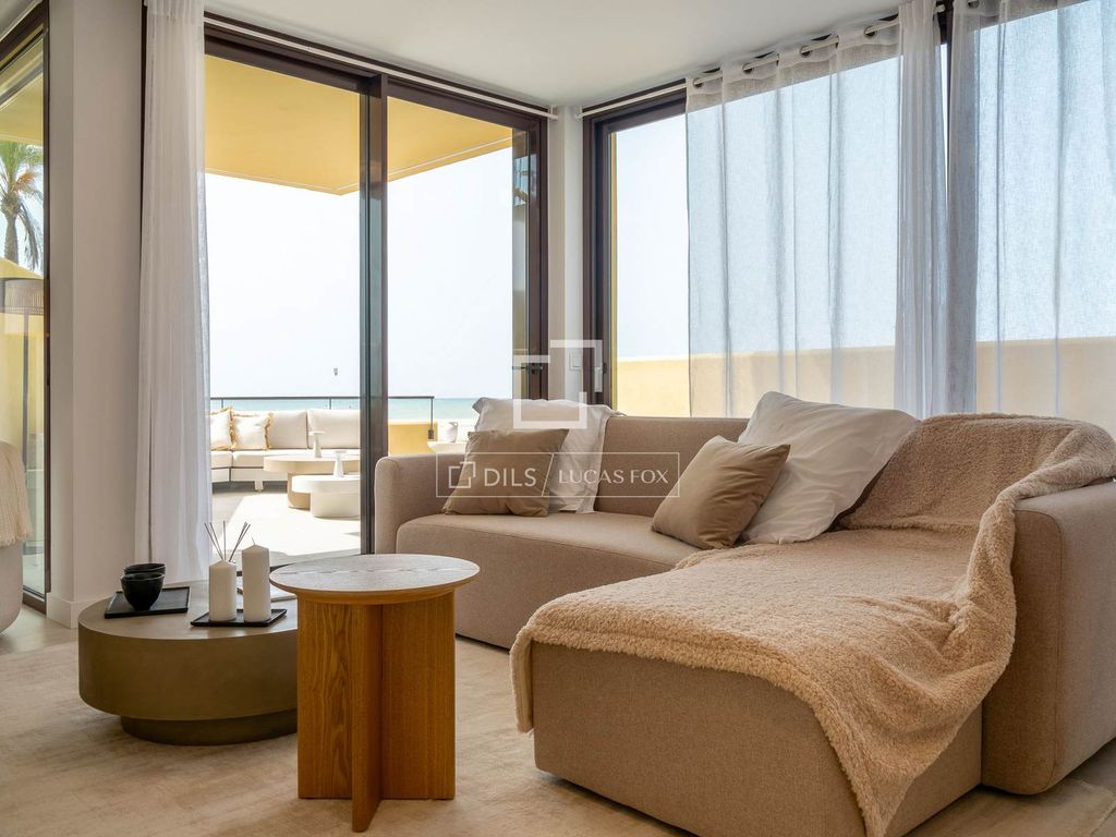 Luxury Apartment for sale in Cubelles, 890 000 €, Photo 7