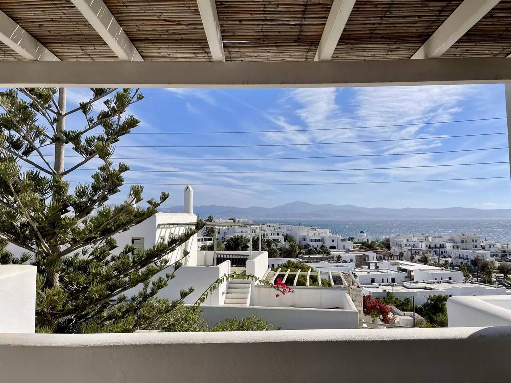 Luxury House for sale in Páros, 830 000 €, Photo 1