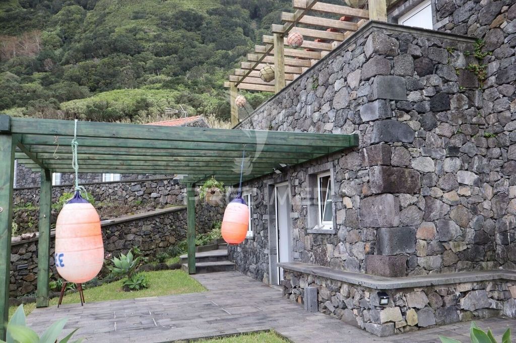 Luxury House for sale in Calheta, 670 000 €, Photo 7