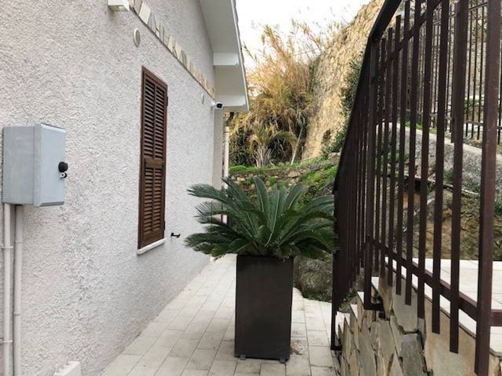Maison de luxe à vendre à Ventimiglia, 800 000 €, Photo 6
