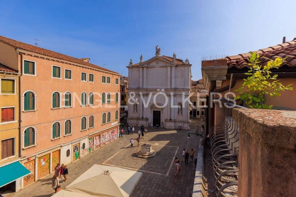 Maison de luxe à vendre à Venice, 980 000 €, Photo 3