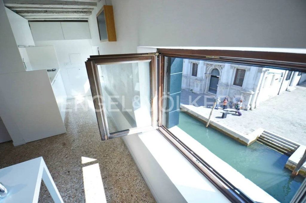 Luxury Apartment for sale in Venice, 480 000 €, Photo 6