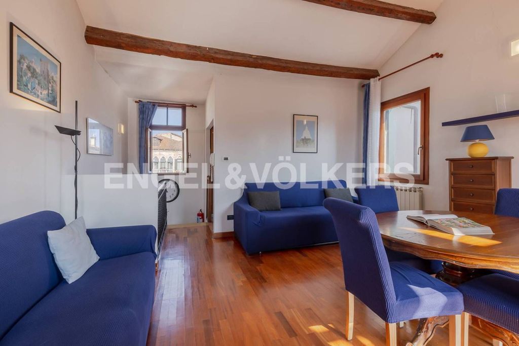 Luxury Apartment for sale in Venice, 745 000 €, Photo 4