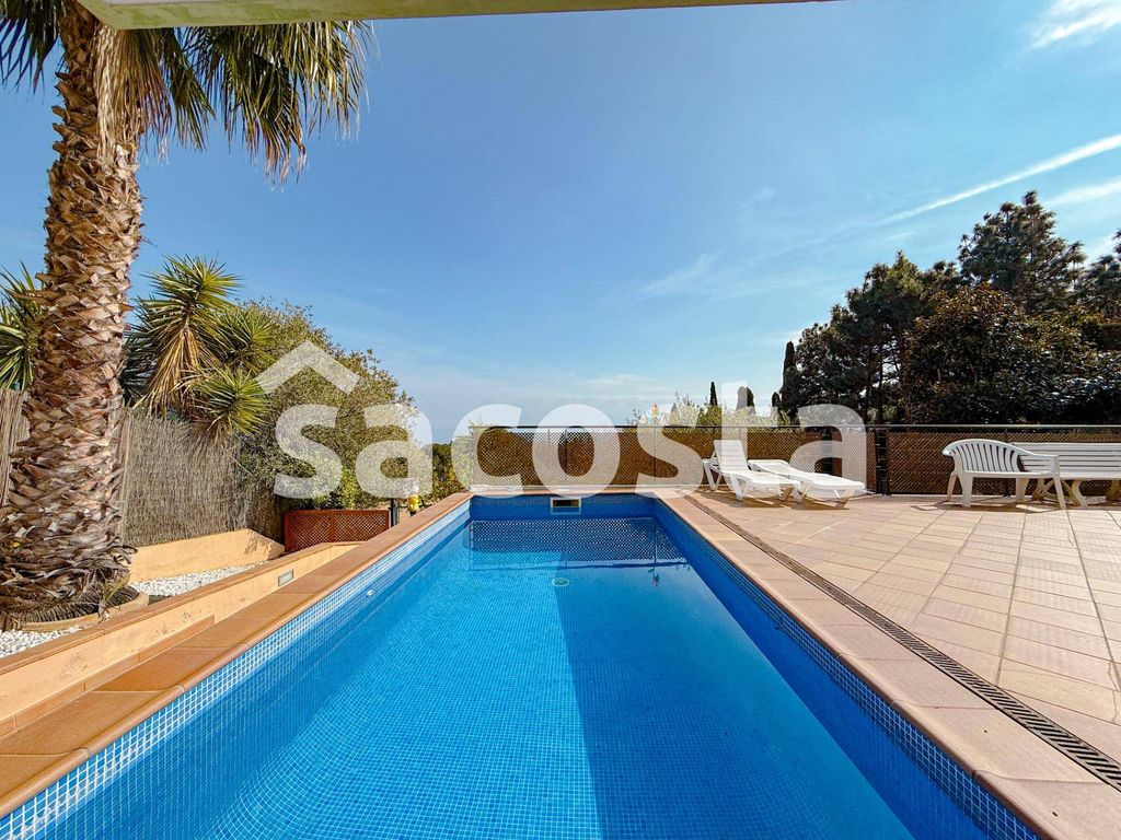 Maison de luxe à vendre à Blanes, 850 000 €, Photo 2