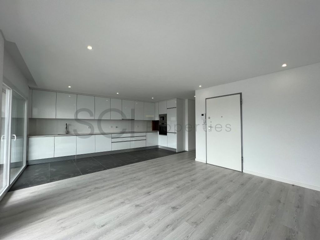 Luxury Apartment for sale in Seixal, 475 000 €, Photo 3