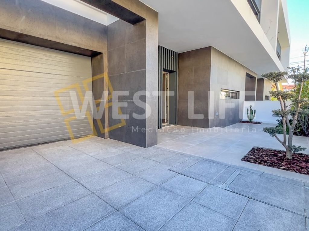 Luxury House for sale in Loures, 880 000 €, Photo 4