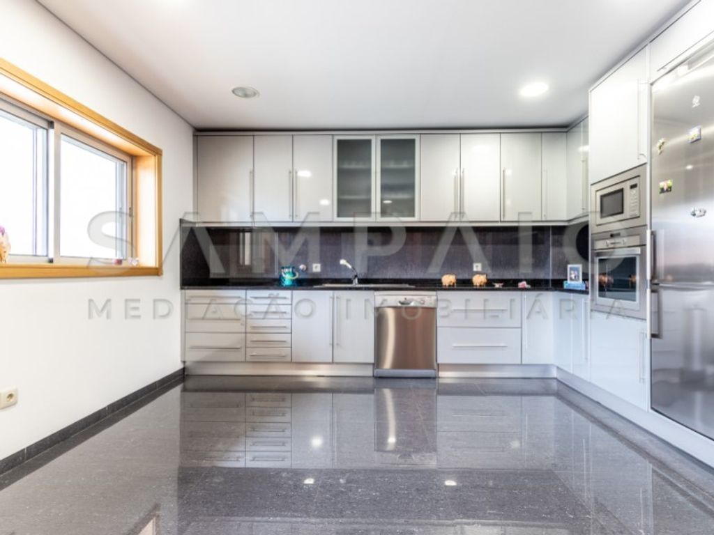 Maison de luxe à vendre à Gondomar, 498 000 €, Photo 2