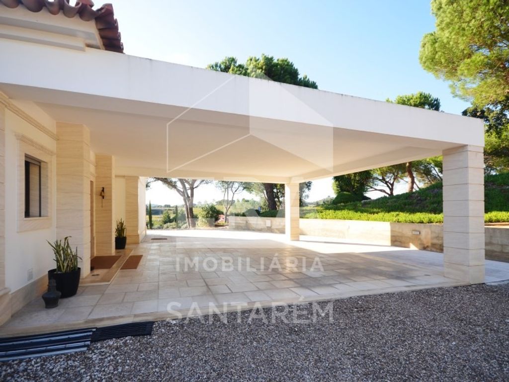 Maison de luxe à vendre à Santarém, 740 000 €, Photo 1