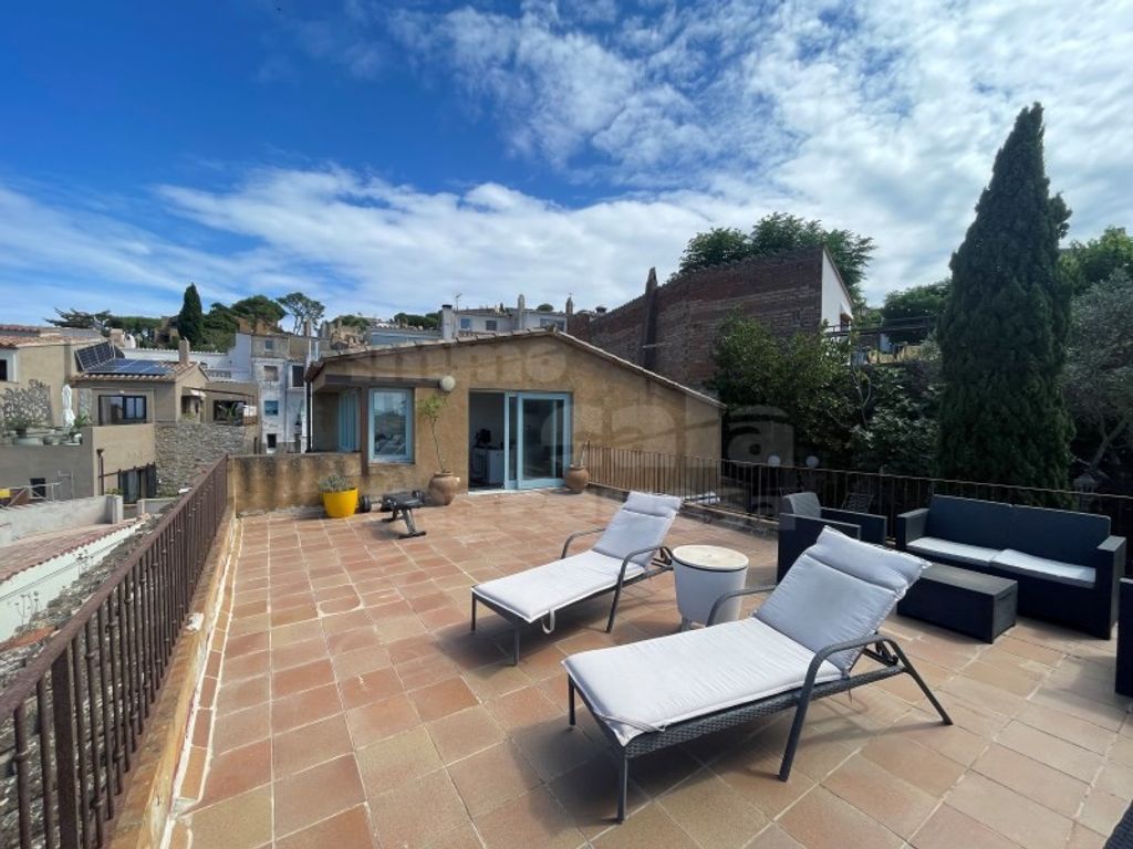 Maison de luxe à vendre à Begur, 885 000 €, Photo 1