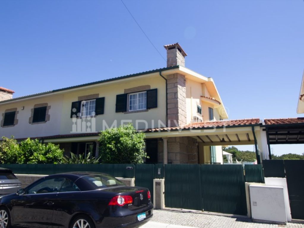 Maison de luxe à vendre à Maia, 690 000 €, Photo 1