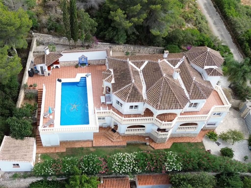 Maison de luxe à vendre à Denia, 890 000 €, Photo 1