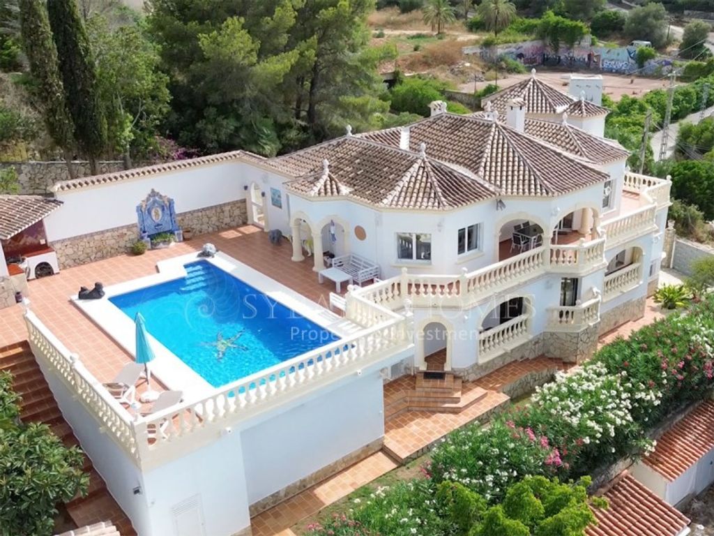 Maison de luxe à vendre à Denia, 890 000 €, Photo 1