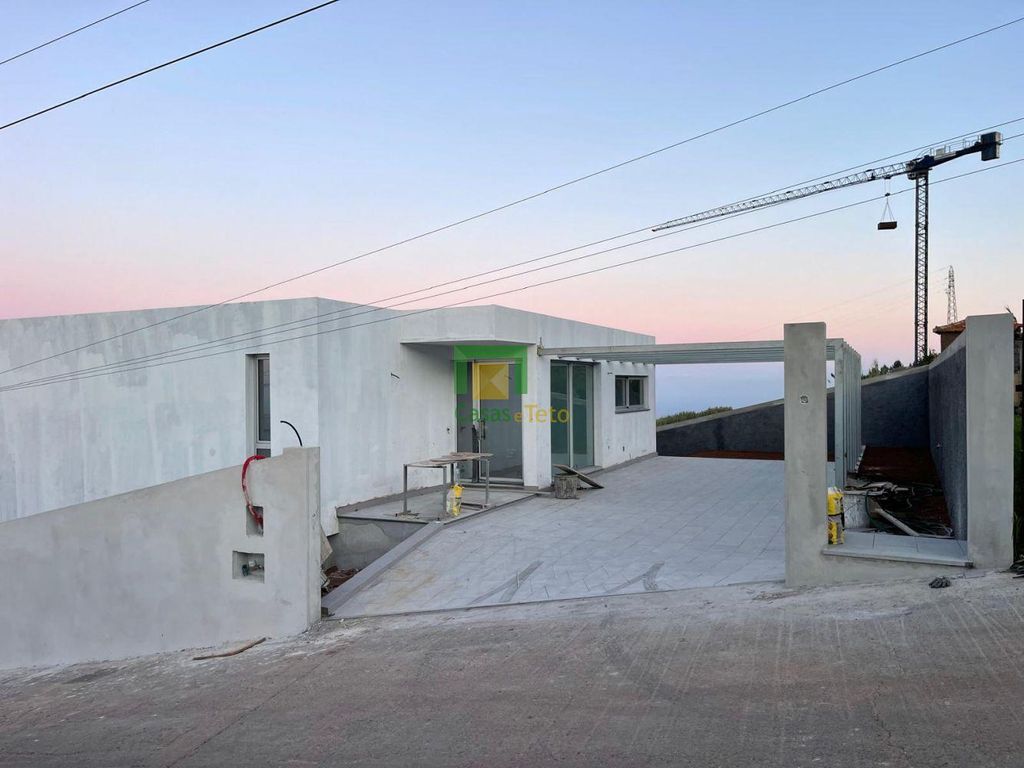 Luxury House for sale in Calheta, 750 000 €, Photo 3