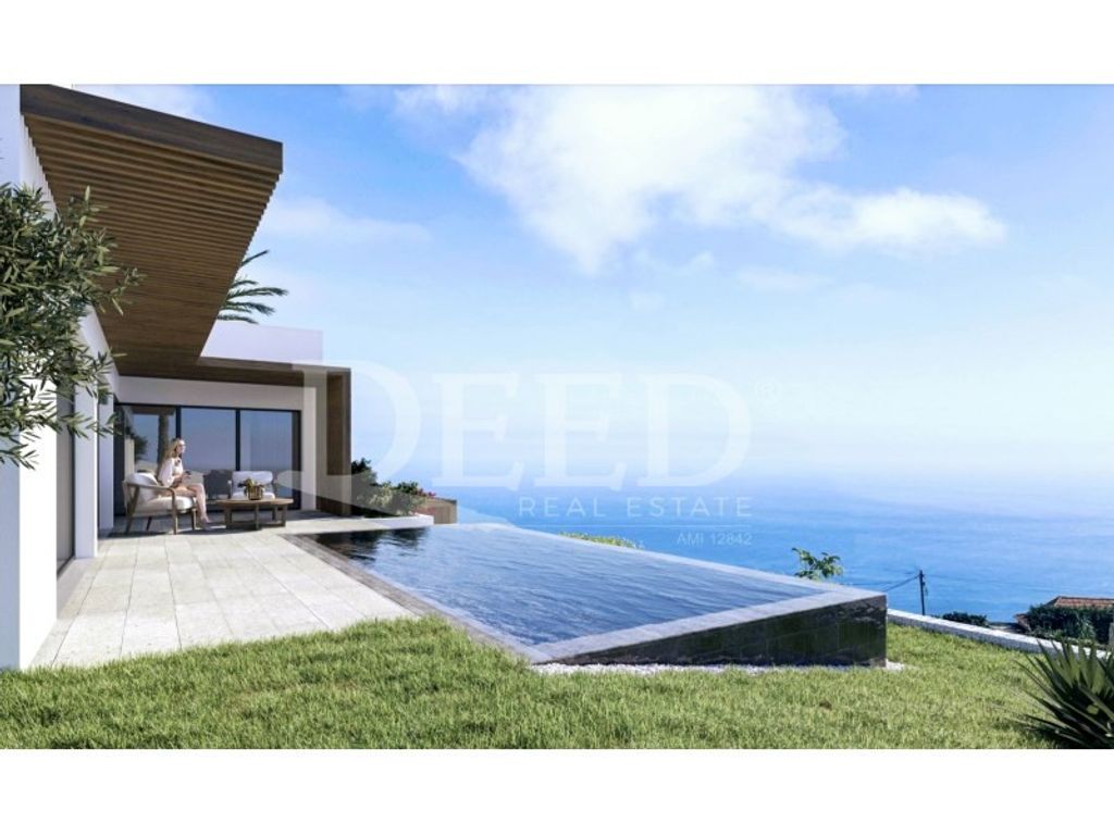Luxury House for sale in Calheta, 930 000 €, Photo 1