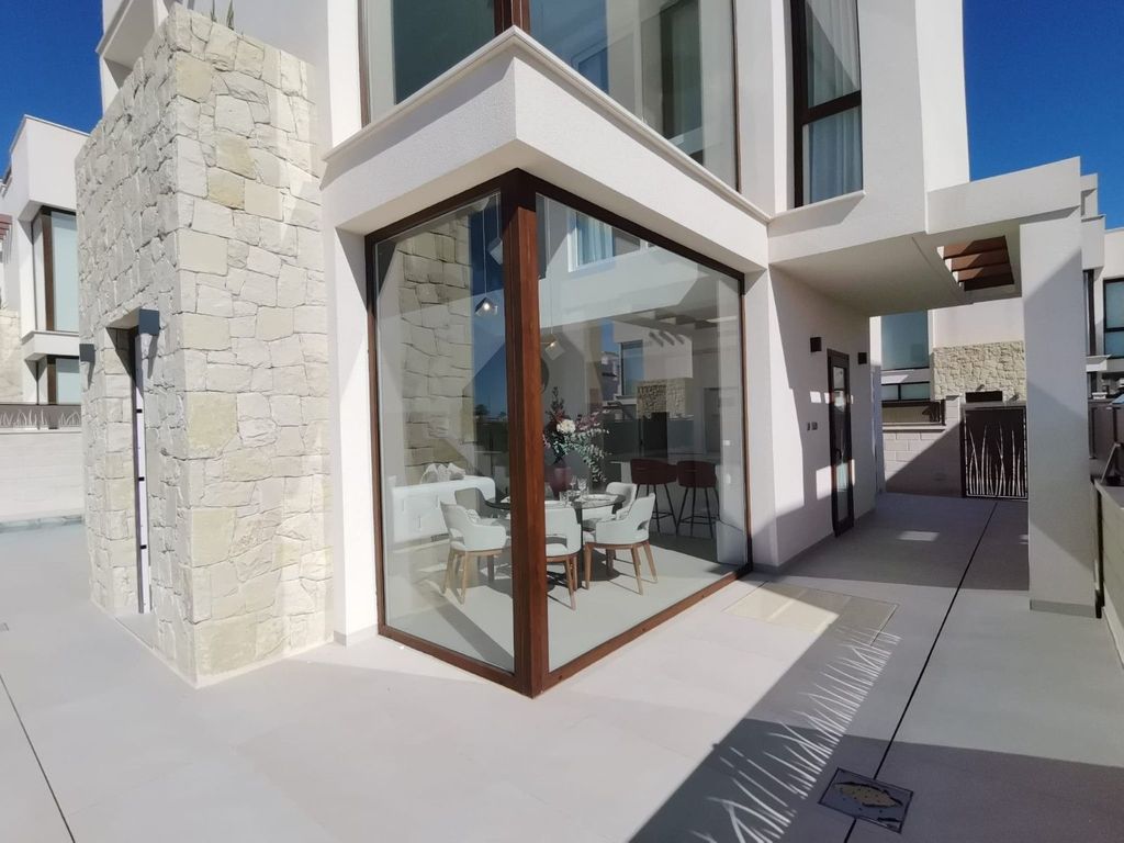 Luxury House for sale in Rojales, 649 000 €, Photo 4