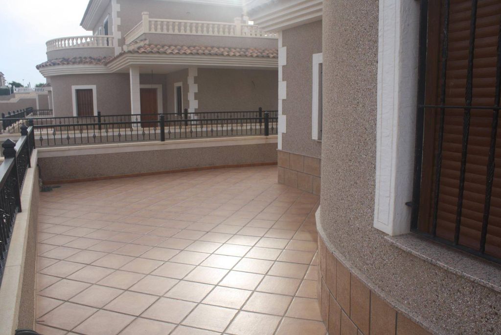 Maison de luxe à vendre à Torrevieja, 500 000 €, Photo 7