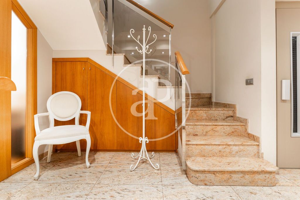 Maison de luxe à vendre à Sabadell, 725 000 €, Photo 4