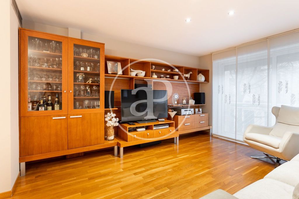 Maison de luxe à vendre à Sabadell, 725 000 €, Photo 7