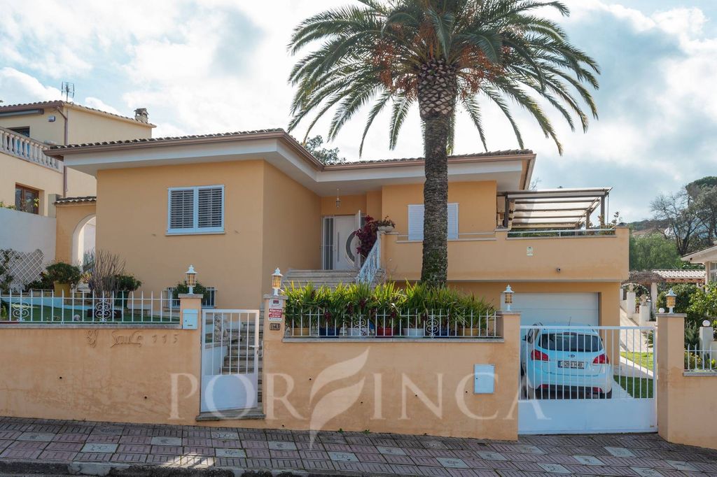 Maison de luxe à vendre à Santa Cristina d'Aro, 699 000 €, Photo 2