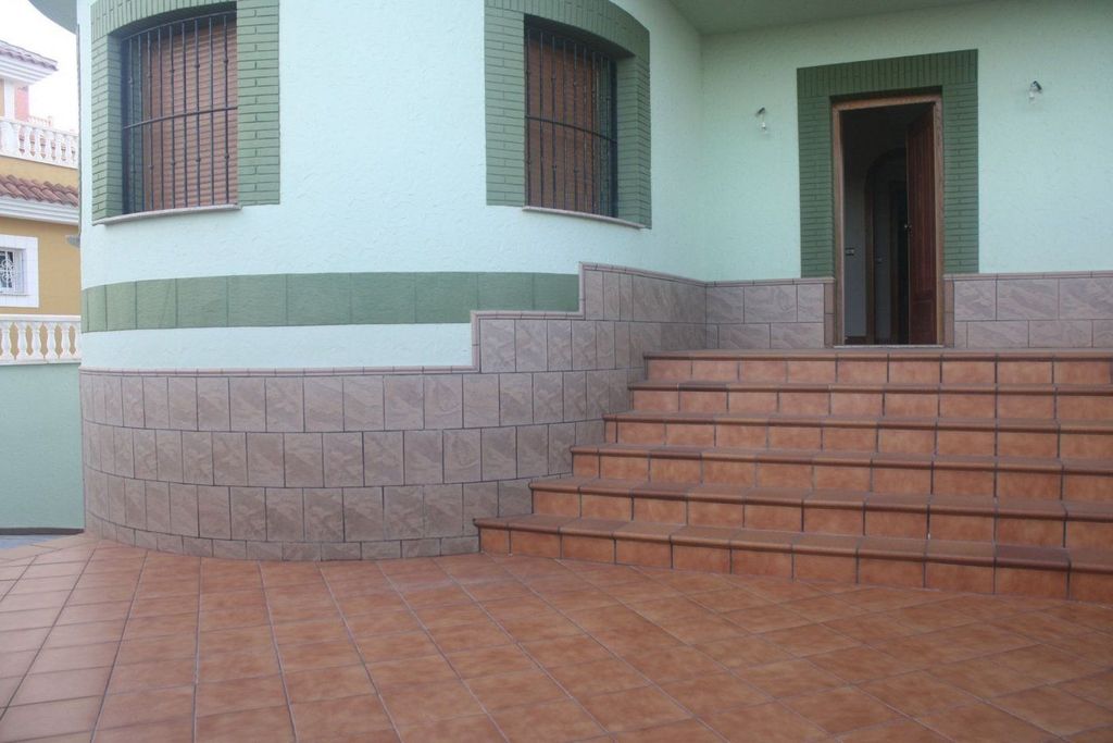 Maison de luxe à vendre à Torrevieja, 550 000 €, Photo 2