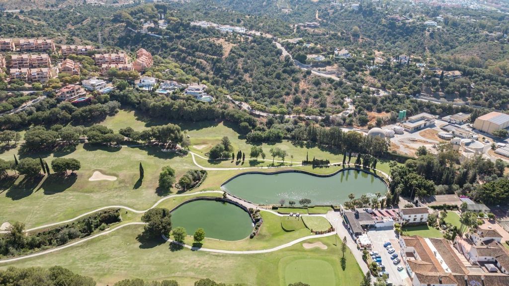Maison de luxe à vendre à Marbella, 1 855 000 €, Photo 6