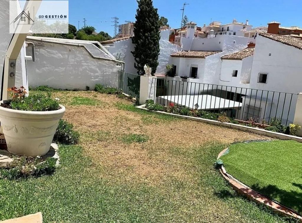 Maison de luxe à vendre à Marbella, 640 000 €, Photo 2