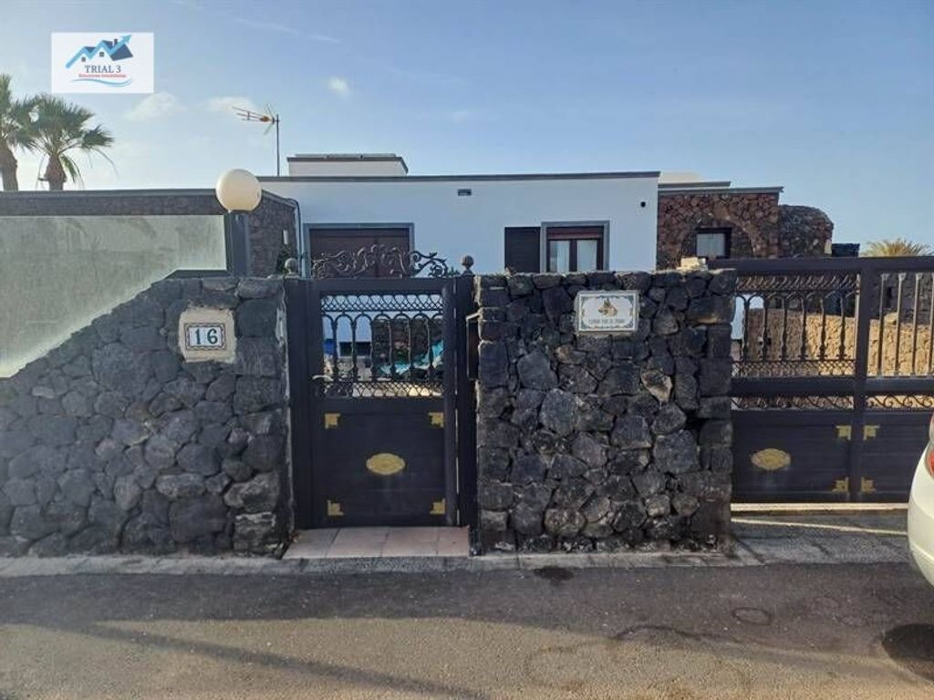Maison de luxe à vendre à Yaiza, 699 000 €, Photo 3