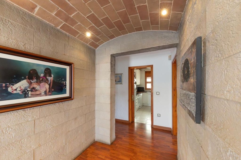 Luxury House for sale in Empuriabrava, 570 000 €, Photo 7