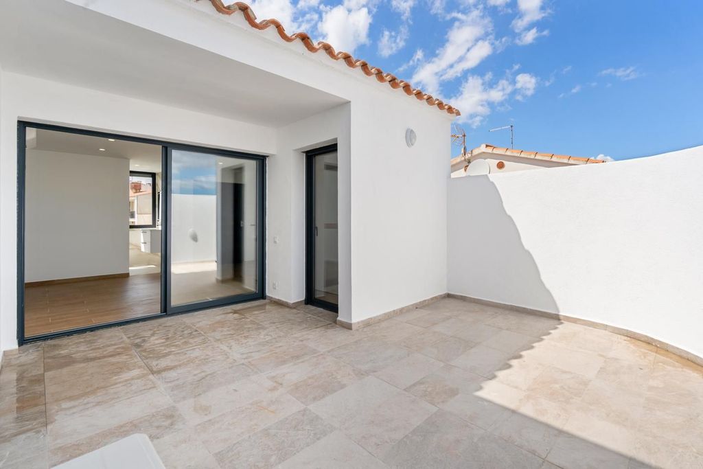 Luxury House for sale in Empuriabrava, 649 000 €, Photo 7