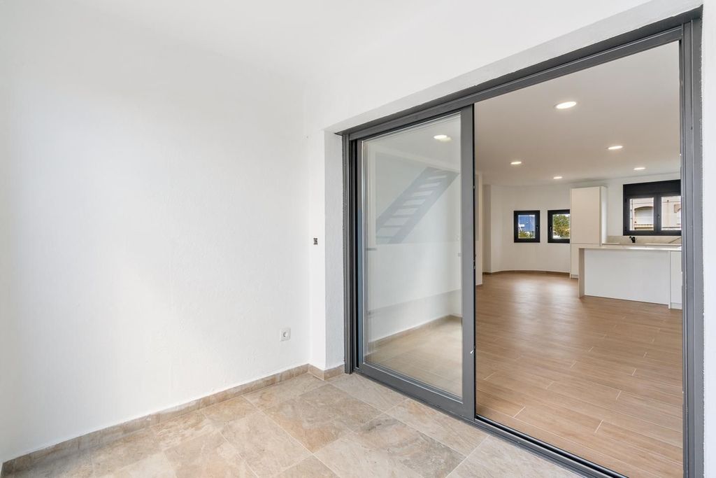 Maison de luxe à vendre à Empuriabrava, 575 000 €, Photo 6