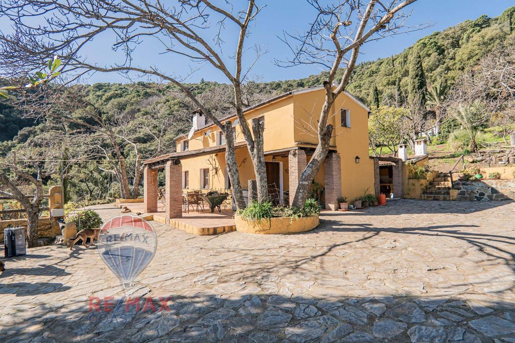 Maison de luxe à vendre à Jubrique, 995 000 €, Photo 2