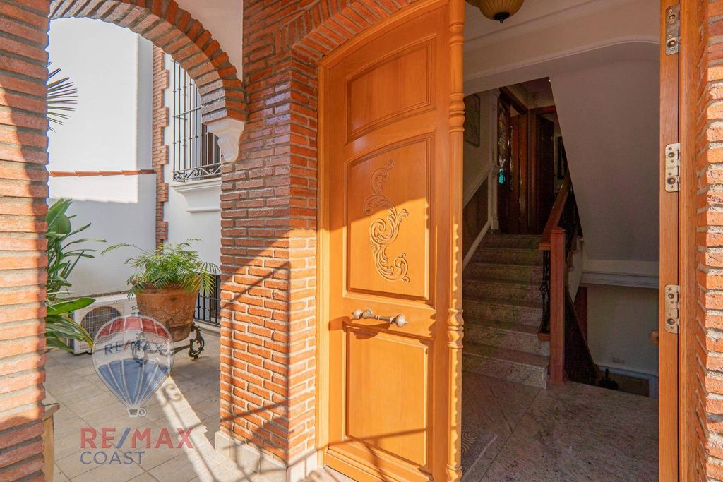 Luxury House for sale in Cártama, 489 000 €, Photo 4