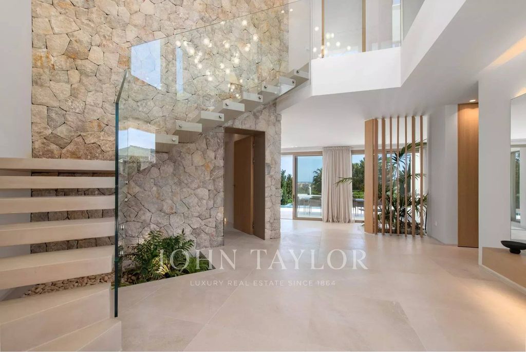 Luxury House for sale in Bendinat, 7 200 000 €, Photo 2