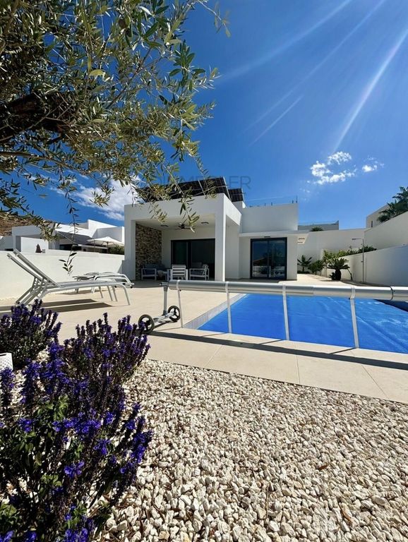 Luxury House for sale in Benijofar, 478 732 €, Photo 3