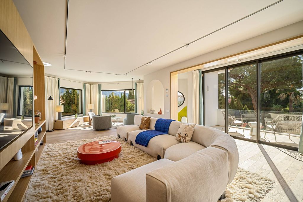 Luxury House for sale in Nueva Andalucia, 2 995 000 €, Photo 3