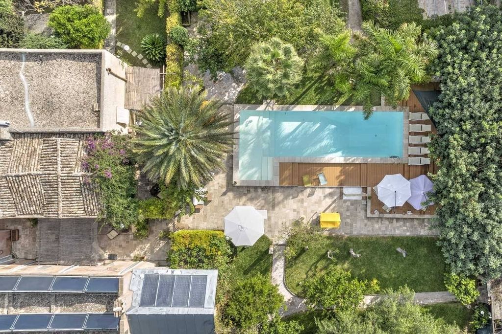 Luxury House for sale in Patù, 887 000 €, Photo 1