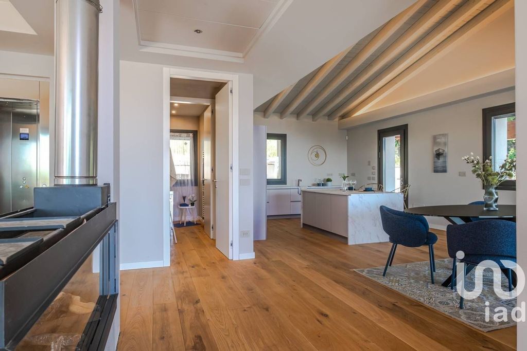 Luxury House for sale in Salò, 1 800 000 €, Photo 6