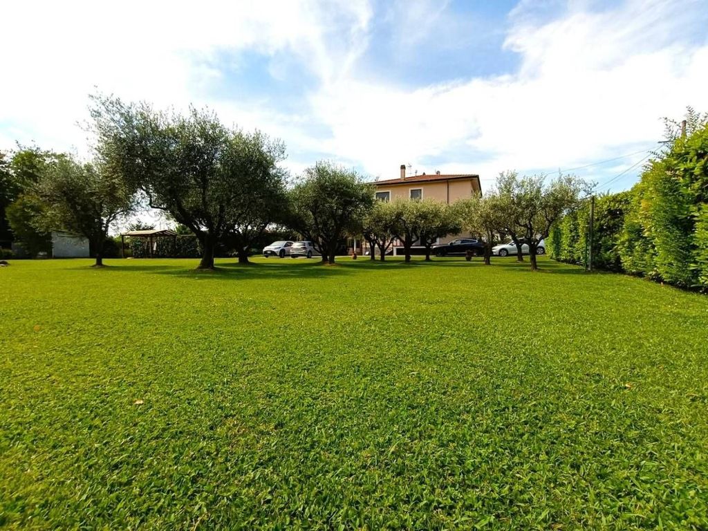 Luxury House for sale in Massa, 790 000 €, Photo 6