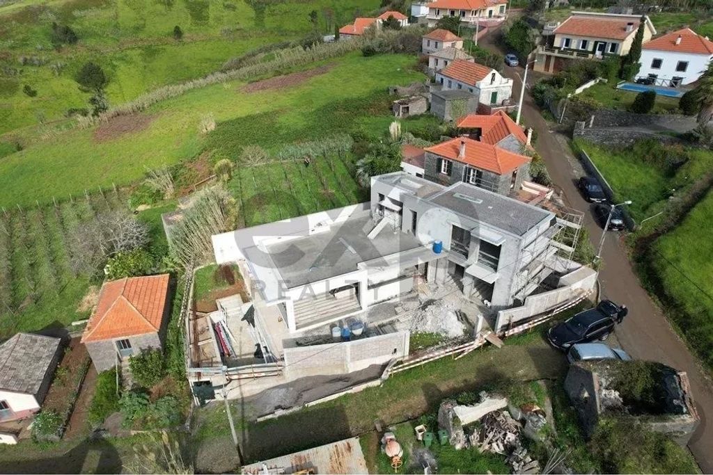 Luxury House for sale in Calheta, 980 000 €, Photo 7