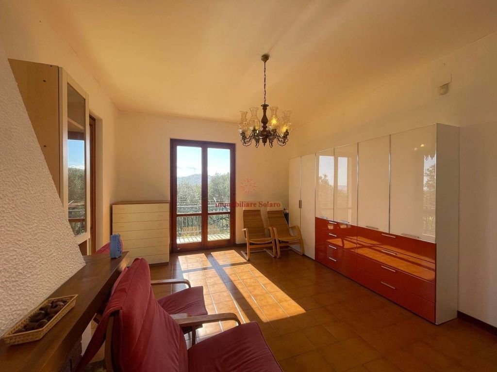 Luxury House for sale in Celle Ligure, 650 000 €, Photo 2