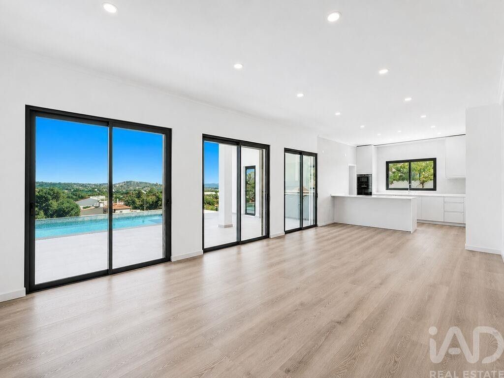 Maison de luxe à vendre à Campina, 1 500 000 €, Photo 7