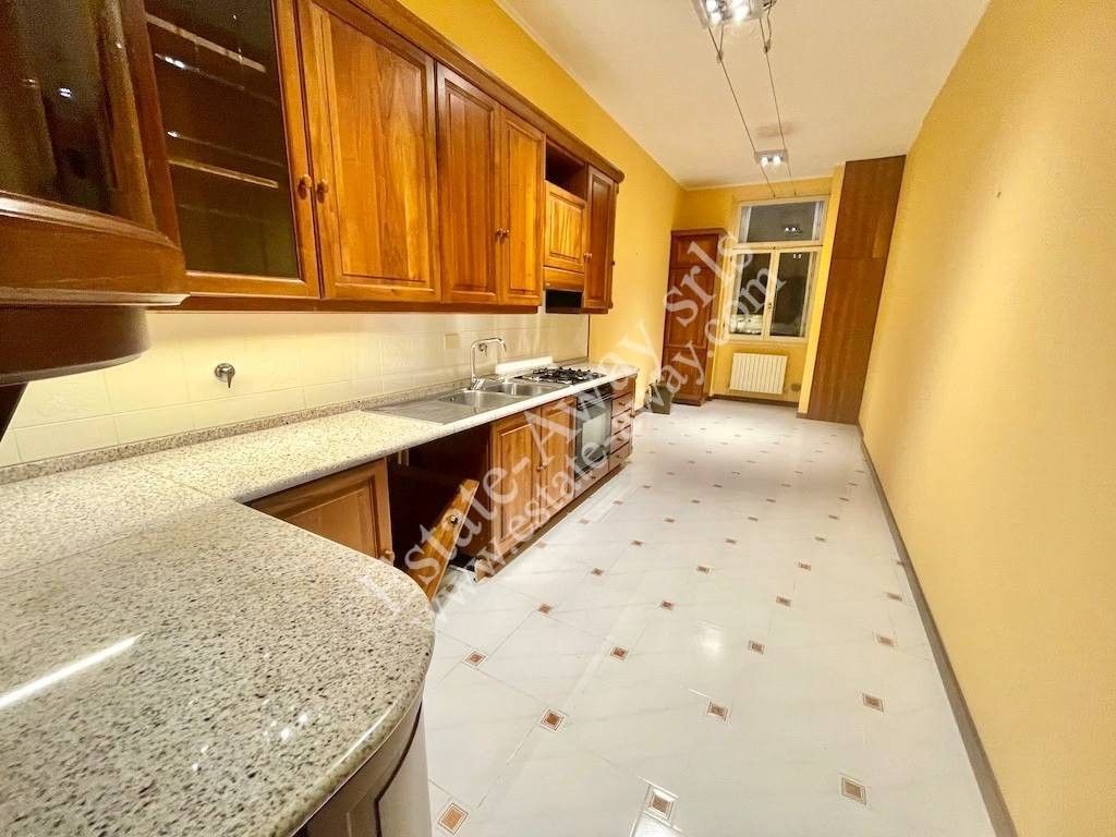 Appartement de luxe à vendre à Bordighera, 625 000 €, Photo 5
