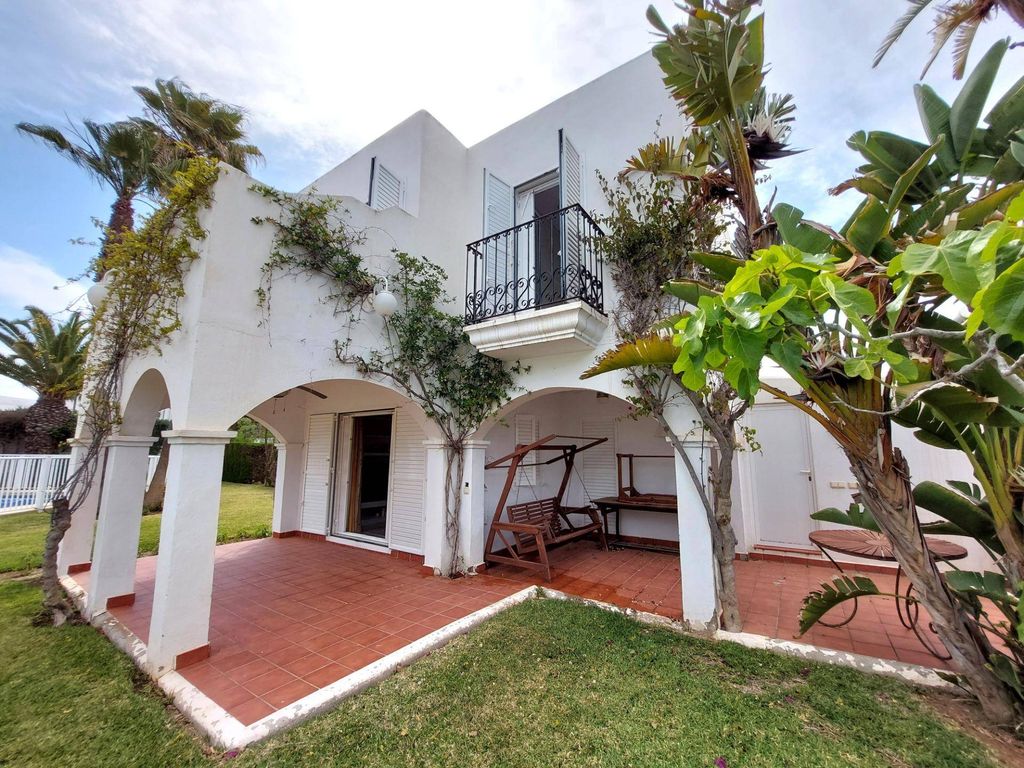 Luxury House for sale in Mojacar, 550 000 €, Photo 1