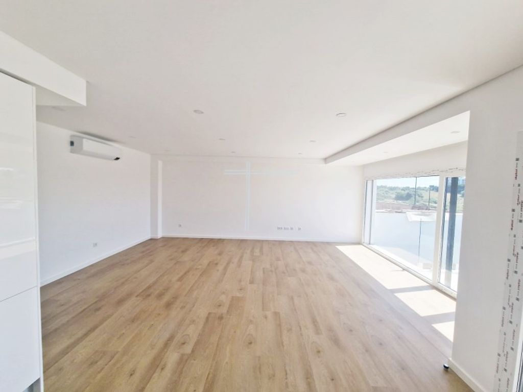 Maison de luxe à vendre à Almada, 690 000 €, Photo 5