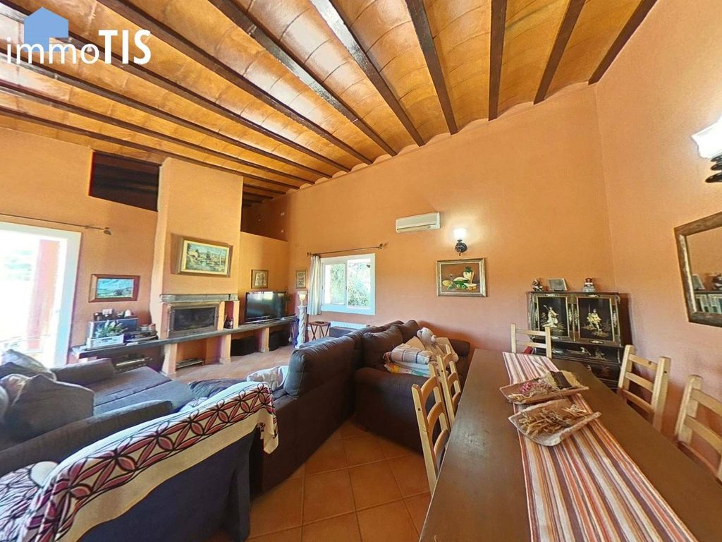 Luxury House for sale in Cubelles, 450 000 €, Photo 6
