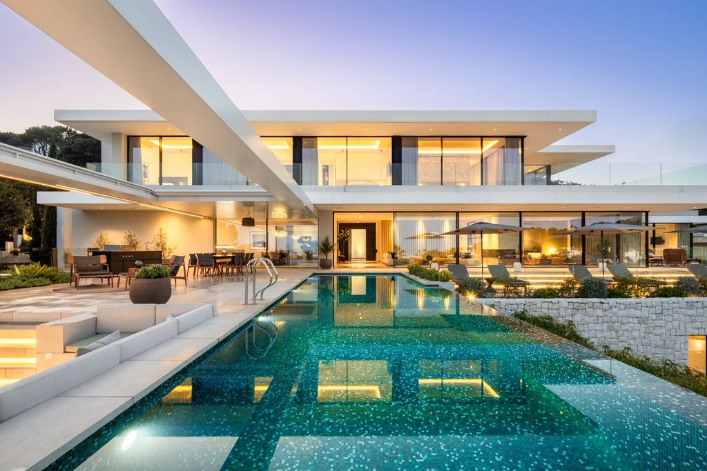 Luxury House for sale in Marbella, 10 800 000 €, Photo 3