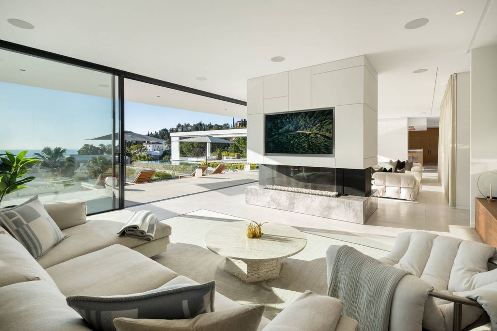 Luxury House for sale in Marbella, 10 800 000 €, Photo 7