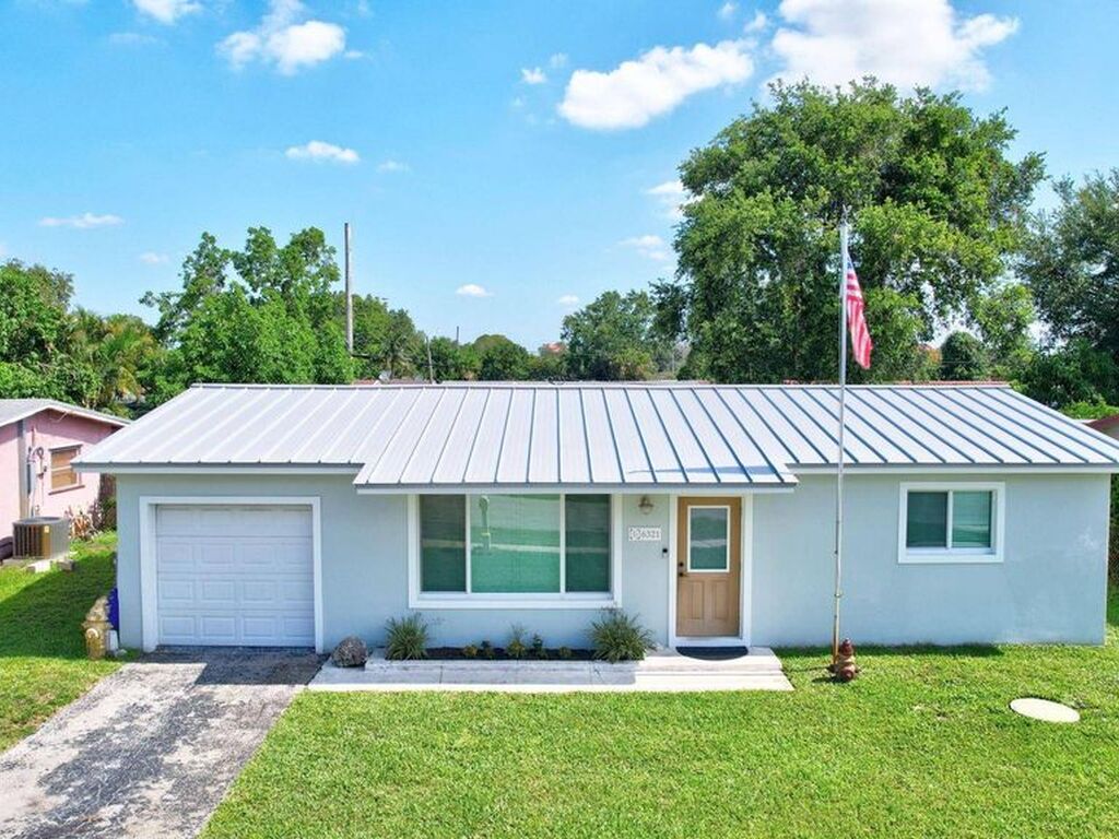 Luxury House for sale in Hollywood, 437 721 €, Photo 1