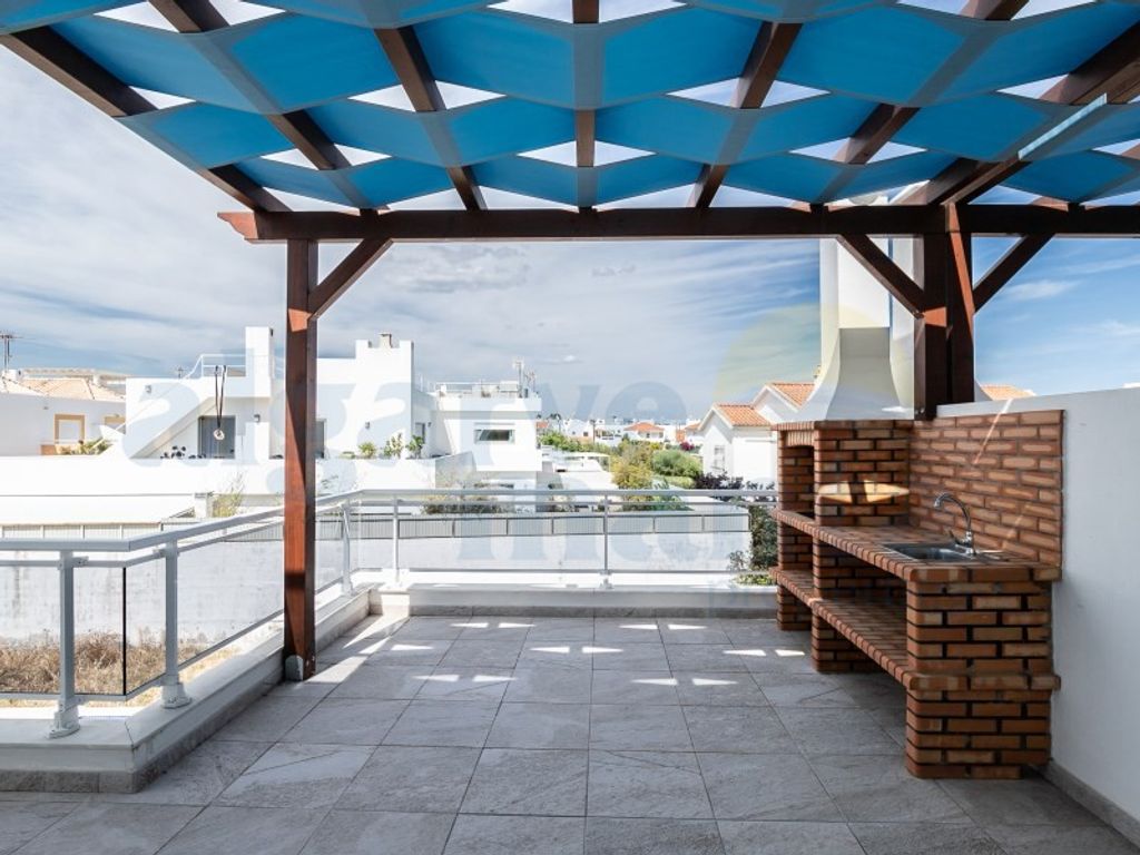 Luxury Apartment for sale in Vila Real de Santo António, 580 000 €, Photo 4